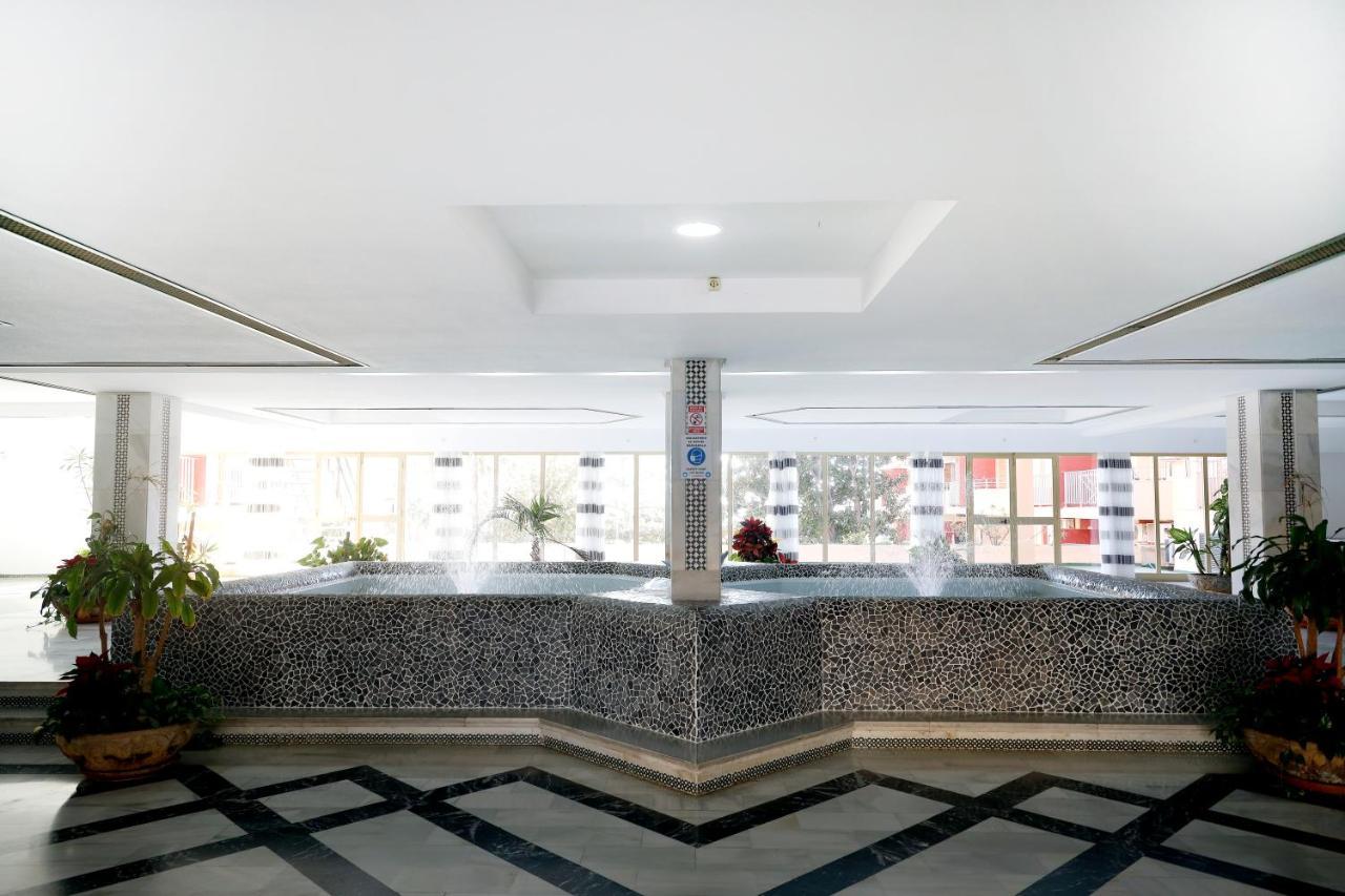 Apartamentos Dc II Беналмадена Екстериор снимка