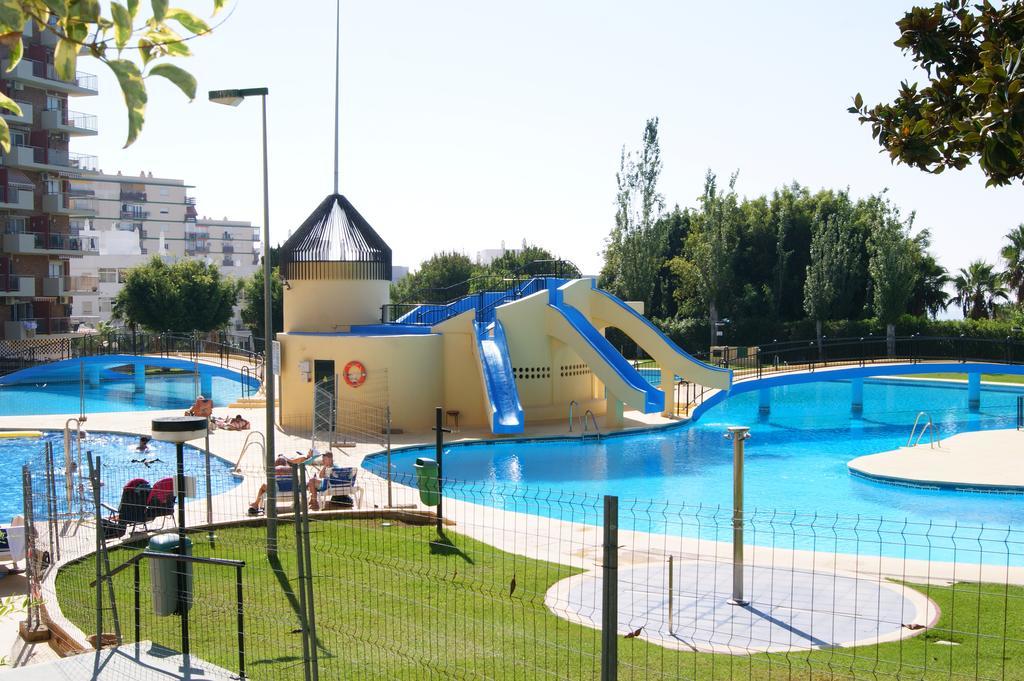 Apartamentos Dc II Беналмадена Екстериор снимка